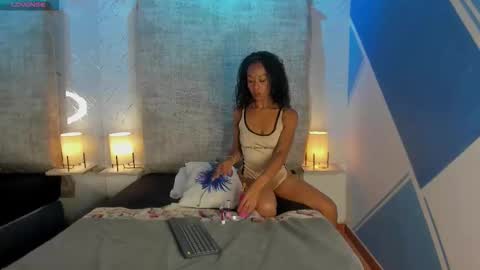 Snapshot of lunabroonks chatting on February 26, 2026, 4:55 am Luna online show from February 26, 2026, 4:55 am