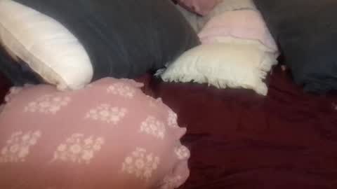 Snapshot of lunadaddysgirl chatting on February 22, 2026, 7:40 am Luna Daddys Girl online show from February 22, 2026, 7:40 am