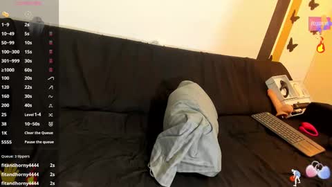 Luna online show from March 11, 2025, 2:18 pm