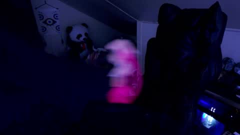 Luna online show from January 17, 2026, 3:00 am