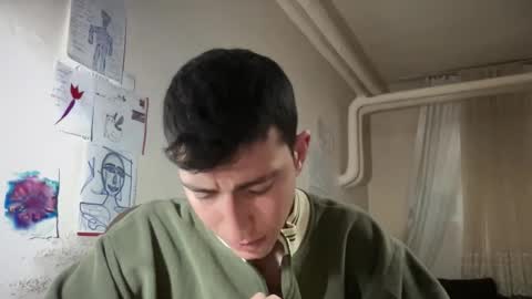 LunaPica online show from December 17, 2025, 1:50 pm