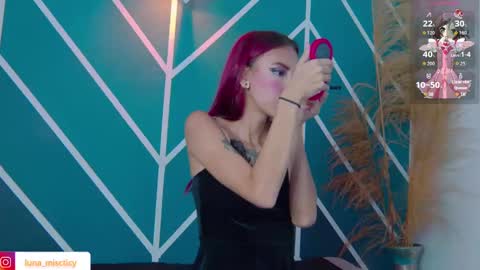 Snapshot of lunamistyc chatting on September 26, 2025, 7:51 pm Luna online show from September 26, 2025, 7:51 pm