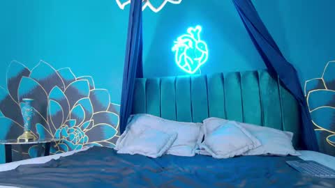 Snapshot of lunamistyc chatting on September 30, 2025, 8:58 pm Luna online show from September 30, 2025, 8:58 pm