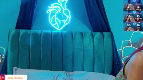 Snapshot of lunamistyc chatting on November 11, 2025, 7:58 pm Luna online show from November 11, 2025, 7:58 pm