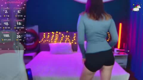 Snapshot of lunamytrend chatting on March 1, 2026, 12:18 pm Luna online show from March 1, 2026, 12:18 pm