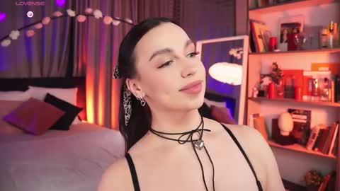 Snapshot of lunanight_ chatting on February 23, 2025, 11:25 pm Luna next streams Mon Fri Sat Sun 8pm-5am gmt0 online show from February 23, 2025, 11:25 pm