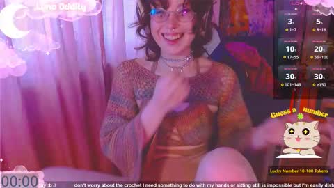 Snapshot of lunaoddity chatting on December 14, 2025, 1:38 pm Luna online show from December 14, 2025, 1:38 pm