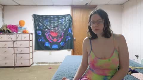 Snapshot of lunaquinn45 chatting on December 7, 2024, 12:30 am lunaquinn45 online show from December 7, 2024, 12:30 am