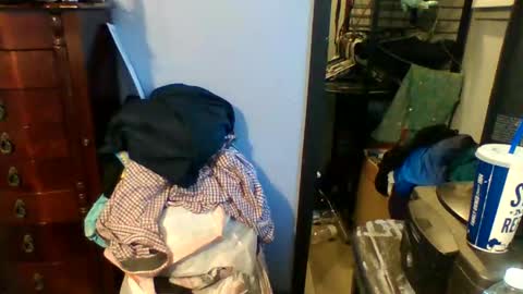 lunasecretadmirer online show from February 9, 2026, 8:57 pm