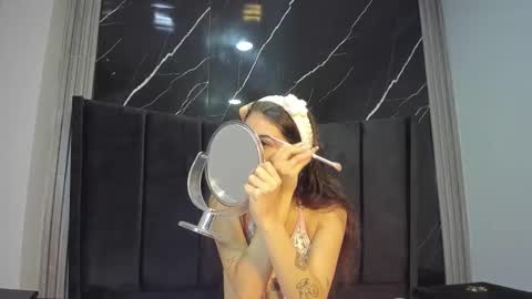 Snapshot of lunasmithyl chatting on February 27, 2026, 2:50 pm LunaSmithyl online show from February 27, 2026, 2:50 pm