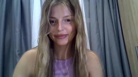 Snapshot of lunav7 chatting on September 12, 2025, 8:31 pm Luna online show from September 12, 2025, 8:31 pm