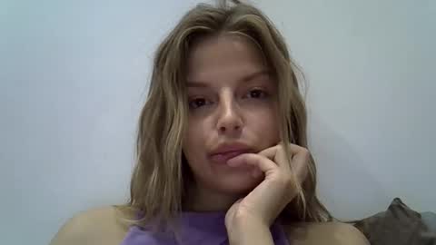 Snapshot of lunav7 chatting on September 26, 2025, 6:12 pm Luna online show from September 26, 2025, 6:12 pm