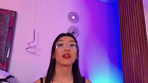 Snapshot of lunavelour_ chatting on February 28, 2026, 3:18 am Luna online show from February 28, 2026, 3:18 am