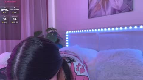 Veronica online show from April 15, 2026, 8:10 am