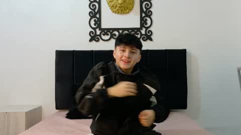 lunaydream online show from June 16, 2026, 11:24 am