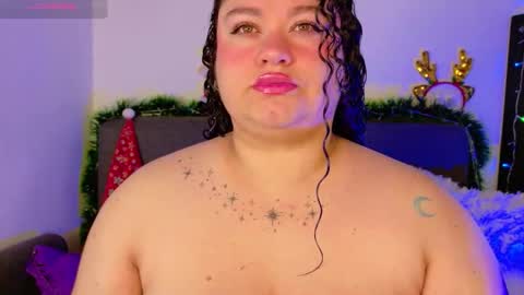 L U N I T A  online show from December 16, 2025, 4:06 am