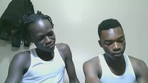 luoislove online show from November 15, 2025, 8:22 am