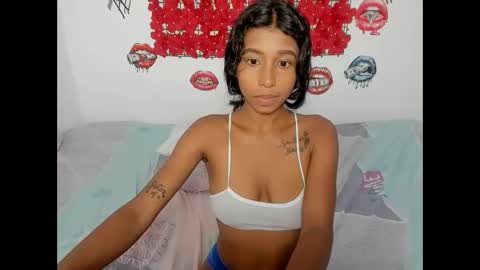lupita_hot77 online show from February 3, 2026, 6:22 am