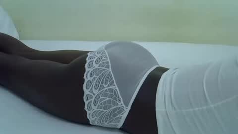 sweet girl online show from January 11, 2025, 1:06 am