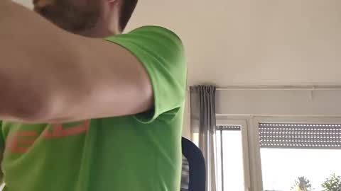 Snapshot of lupopumba78 chatting on March 6, 2025, 3:35 pm lupopumba78 online show from March 6, 2025, 3:35 pm