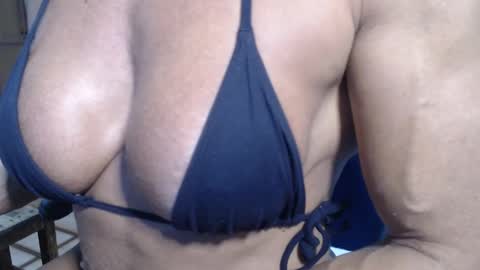 Snapshot of lusexyhot chatting on January 12, 2025, 5:56 am lusexyhot online show from January 12, 2025, 5:56 am