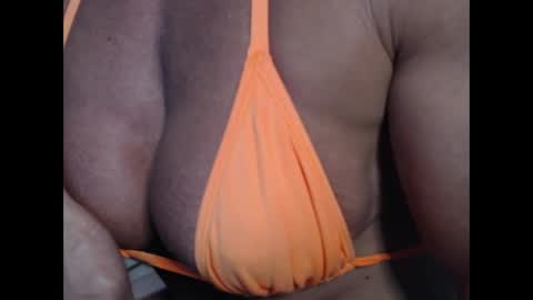 Snapshot of lusexyhot chatting on November 7, 2025, 2:22 am lusexyhot online show from November 7, 2025, 2:22 am