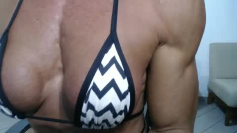 lusexyhot online show from June 27, 2026, 4:06 am