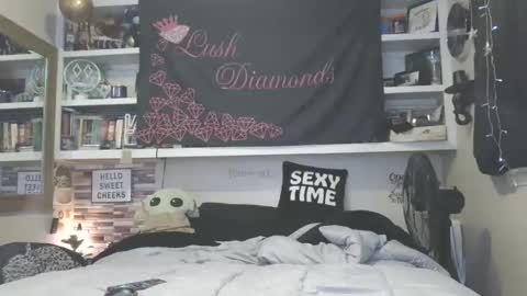 Lush Diamonds online show from February 13, 2025, 2:23 am