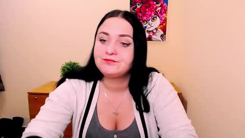 Lusi online show from February 18, 2025, 12:28 pm