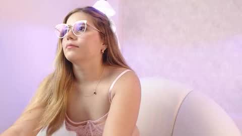 Lussia Vega online show from January 14, 2026, 3:28 pm