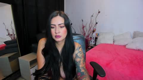 Snapshot of lustful__babe chatting on January 27, 2025, 11:43 am lustful__babe online show from January 27, 2025, 11:43 am