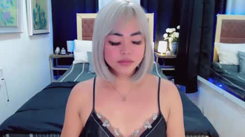 Snapshot of lustfuloffendertrina chatting on January 2, 2025, 9:11 am Trina online show from January 2, 2025, 9:11 am