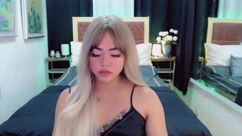 Snapshot of lustfuloffendertrina chatting on January 12, 2025, 7:00 am Trina online show from January 12, 2025, 7:00 am