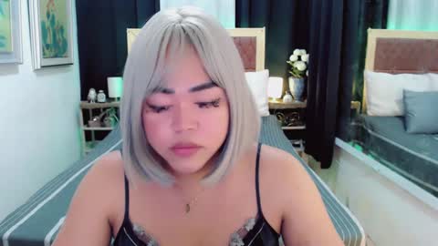 Snapshot of lustfuloffendertrina chatting on February 2, 2025, 10:24 am Trina online show from February 2, 2025, 10:24 am