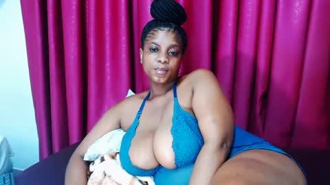 Snapshot of lustydesirex chatting on December 24, 2024, 1:27 am lustydesirex online show from December 24, 2024, 1:27 am