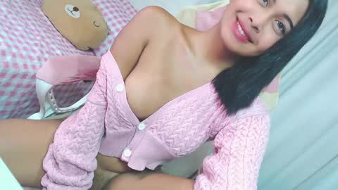 KEISHA  -  DONT FORGET TO FOLLOW ME AND GIVE ME THUMBS UP 3 online show from June 8, 2026, 12:14 am