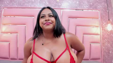 Luu  online show from May 25, 2026, 11:22 pm