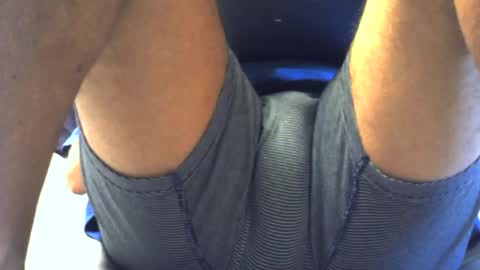 Snapshot of luv2bnakednow chatting on May 19, 2026, 10:05 pm luv2bnakednow online show from May 19, 2026, 10:05 pm