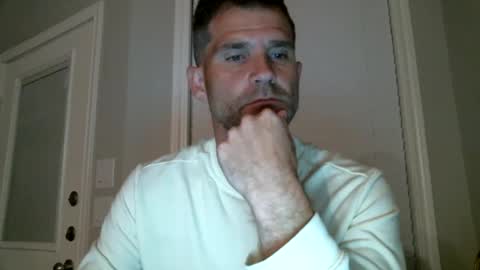 Snapshot of luvalonsix chatting on October 2, 2025, 2:51 am luvalonsix online show from October 2, 2025, 2:51 am