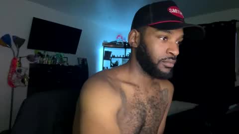 luverboi online show from December 28, 2024, 12:04 am