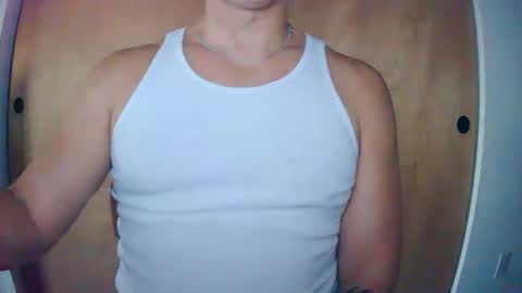 Snapshot of luvzjerkingoff chatting on February 26, 2025, 2:57 pm luvzjerkingoff online show from February 26, 2025, 2:57 pm