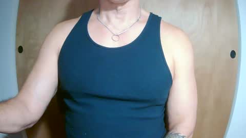 Snapshot of luvzjerkingoff chatting on February 28, 2025, 7:37 am luvzjerkingoff online show from February 28, 2025, 7:37 am