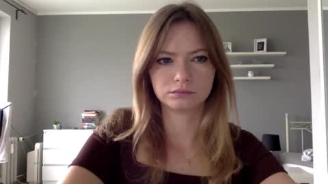 Snapshot of lux_millie chatting on October 1, 2025, 7:14 am Millie online show from October 1, 2025, 7:14 am