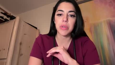 Snapshot of luxcher22 chatting on December 15, 2024, 3:45 am luxcher22 online show from December 15, 2024, 3:45 am