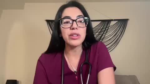 Snapshot of luxcher22 chatting on March 8, 2025, 4:12 am luxcher22 online show from March 8, 2025, 4:12 am