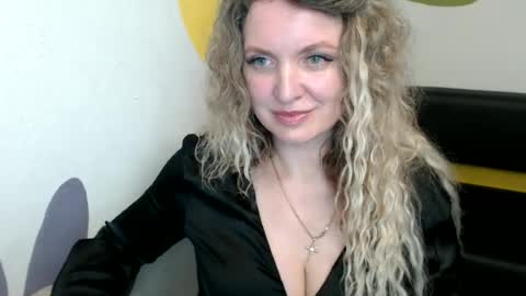 Donna online show from June 12, 2026, 6:56 am