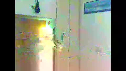 luxx72boy online show from October 12, 2025, 8:35 am