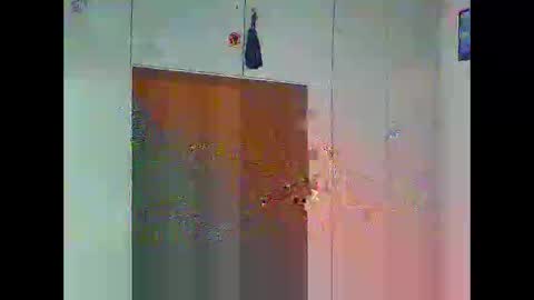 luxx72boy online show from March 1, 2026, 7:43 am