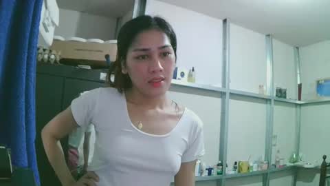 Snapshot of luxy27 chatting on December 1, 2024, 10:53 pm nikke online show from December 1, 2024, 10:53 pm