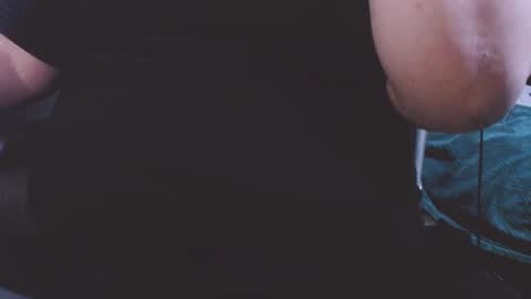 ayoo online show from September 18, 2025, 7:43 am